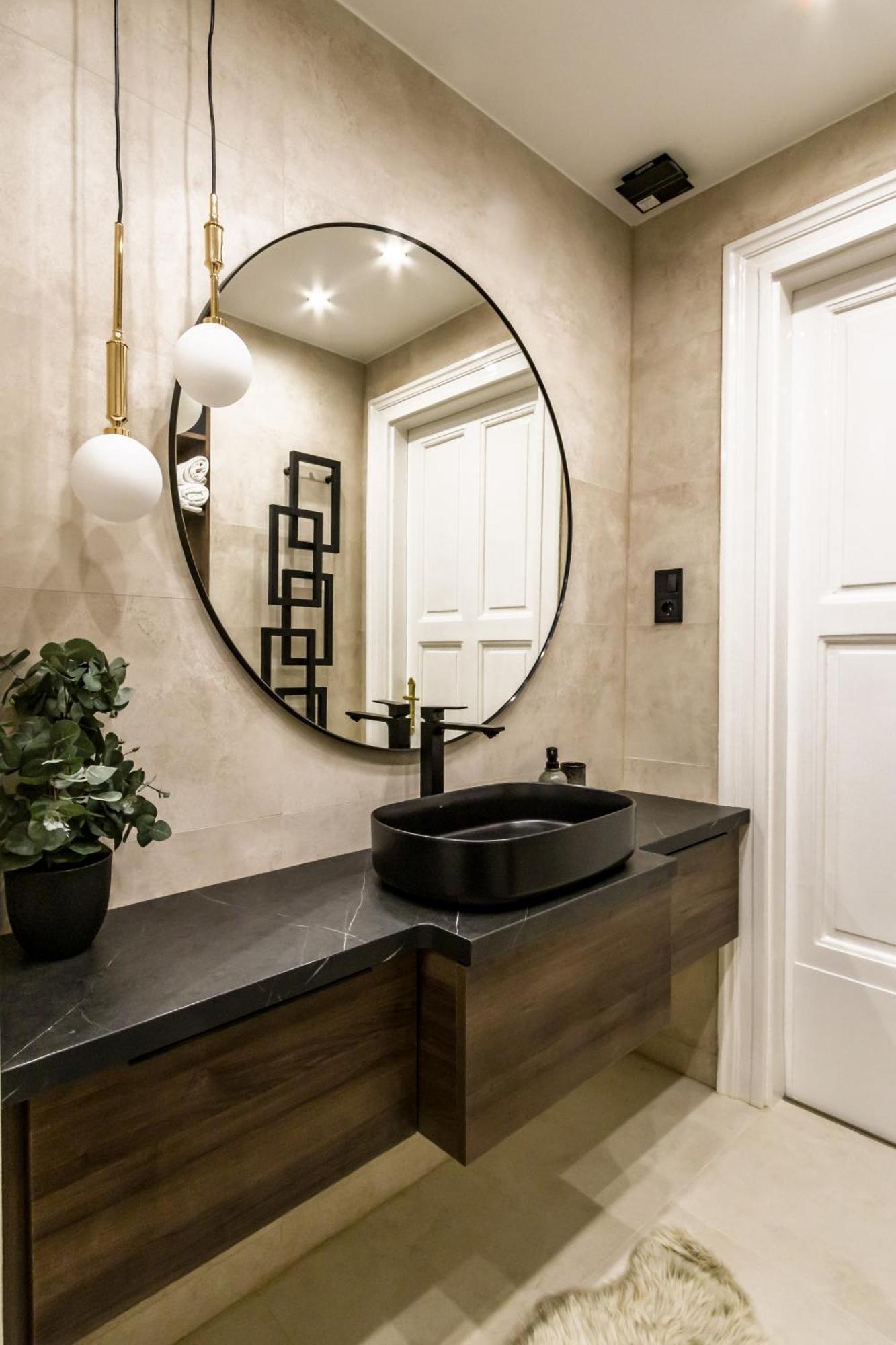 N16 Deluxe Apartment Budapest Luaran gambar